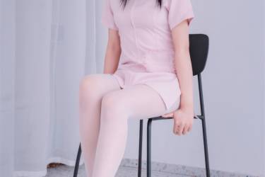轩萧学姐 视图 粉色护士[59P-1V1.12GB]资源分享