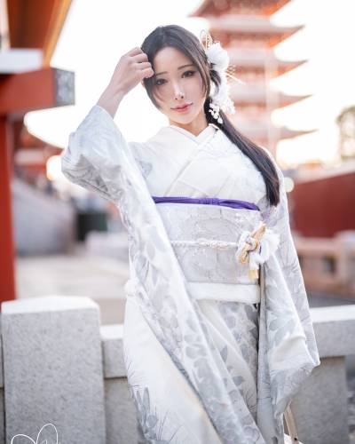 雨波_HaneAme Original Silver Kimono [31P5V-104MB]未删减图片作品