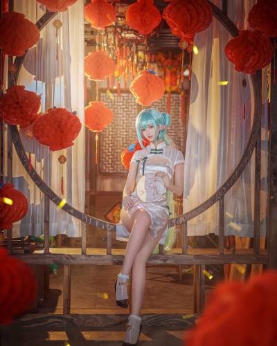 Shika小鹿鹿 初音韶华[23P-2V106MB]最新作品资源下载