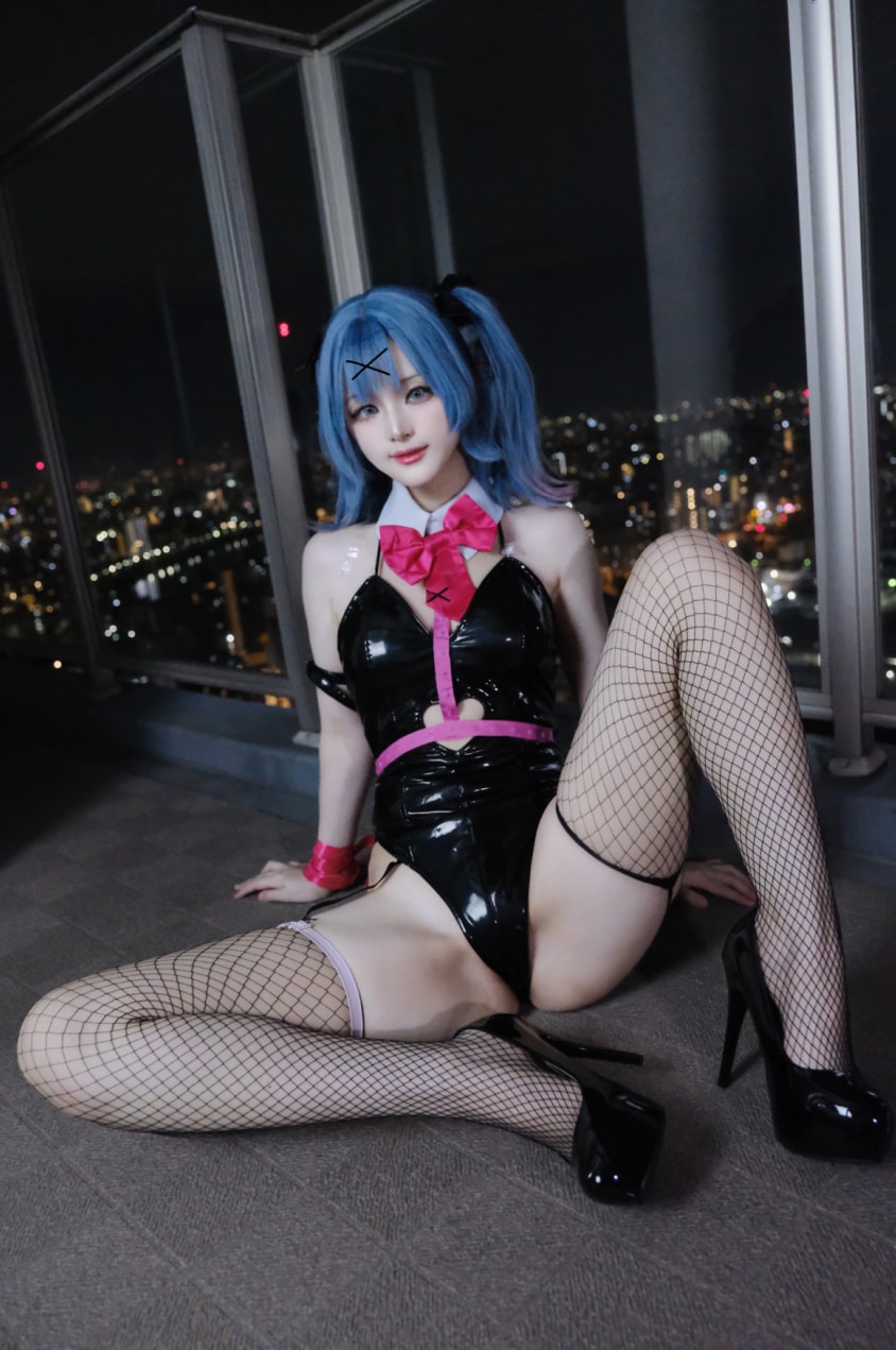 幼愛youmeko – 初音未来兔子洞兔女郎图片包分享