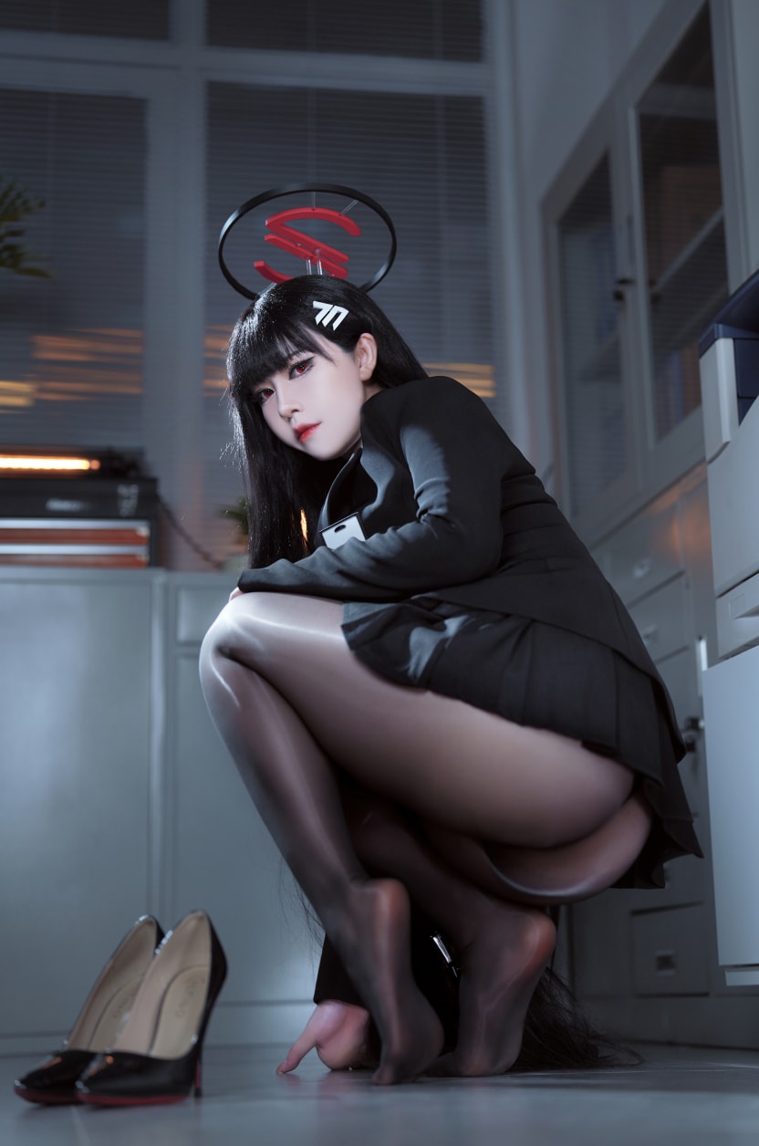 半半子 蔚蓝档案 调月莉音图片欣赏