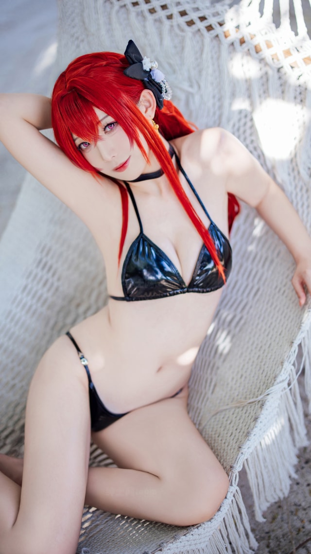 封疆疆v 君主泳装最新图片