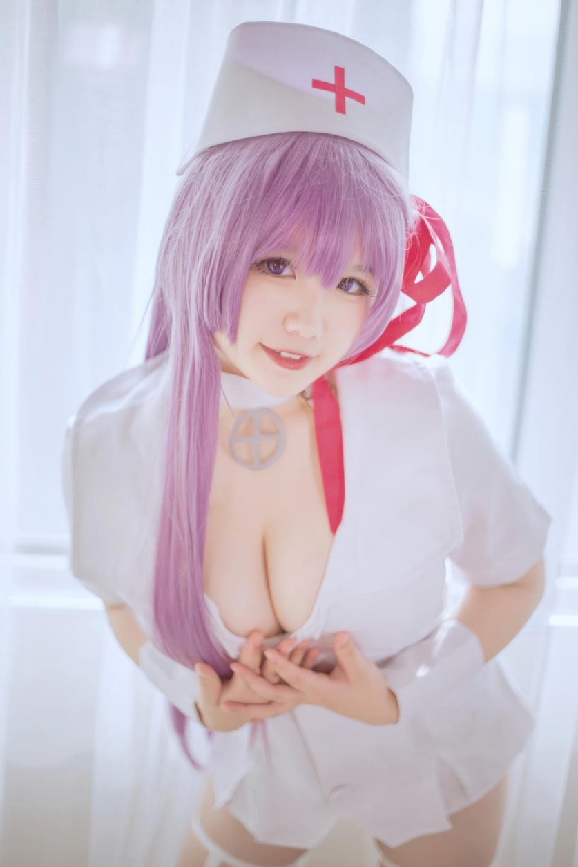 阿半今天很开心 BB护士未删减图片作品