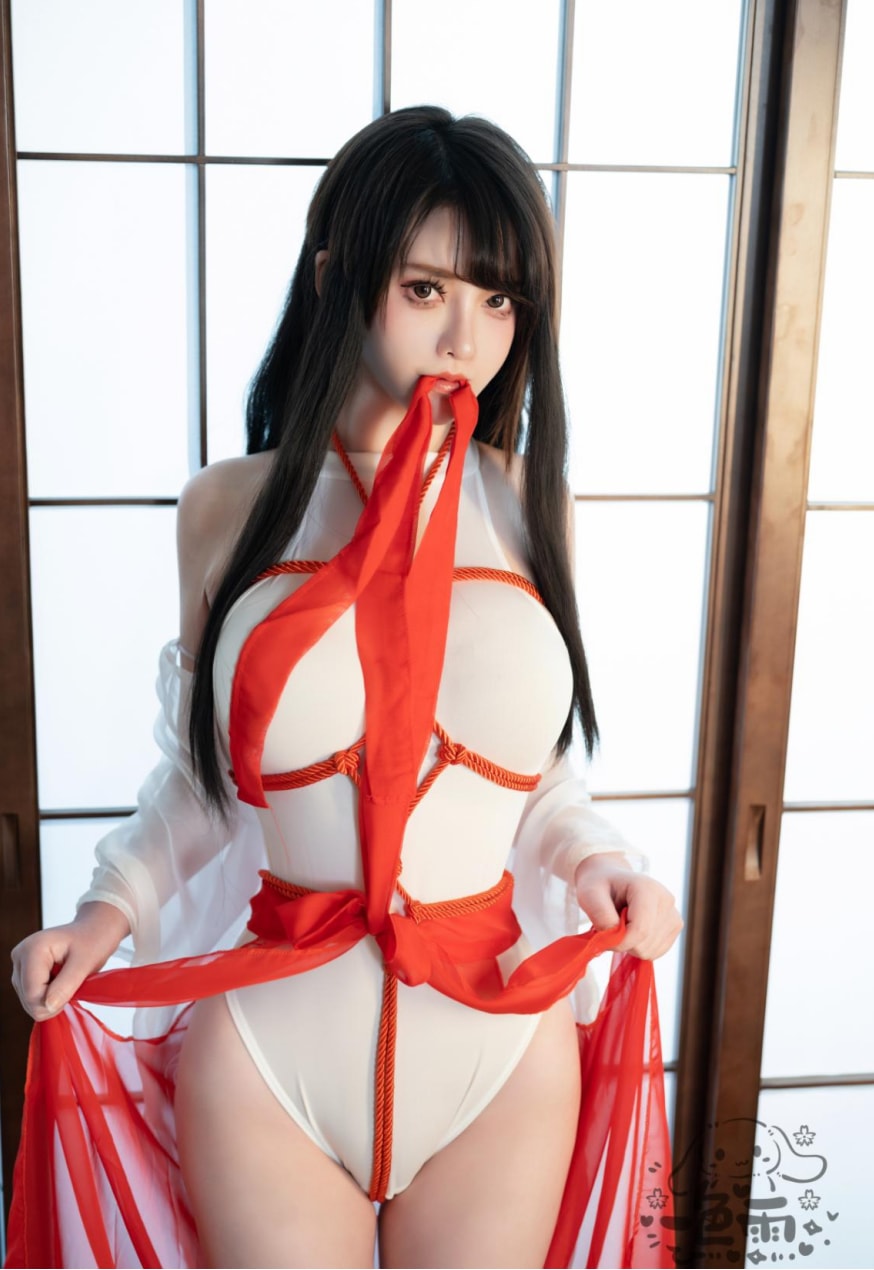 一色雨 捆绑巫女cos图片欣赏