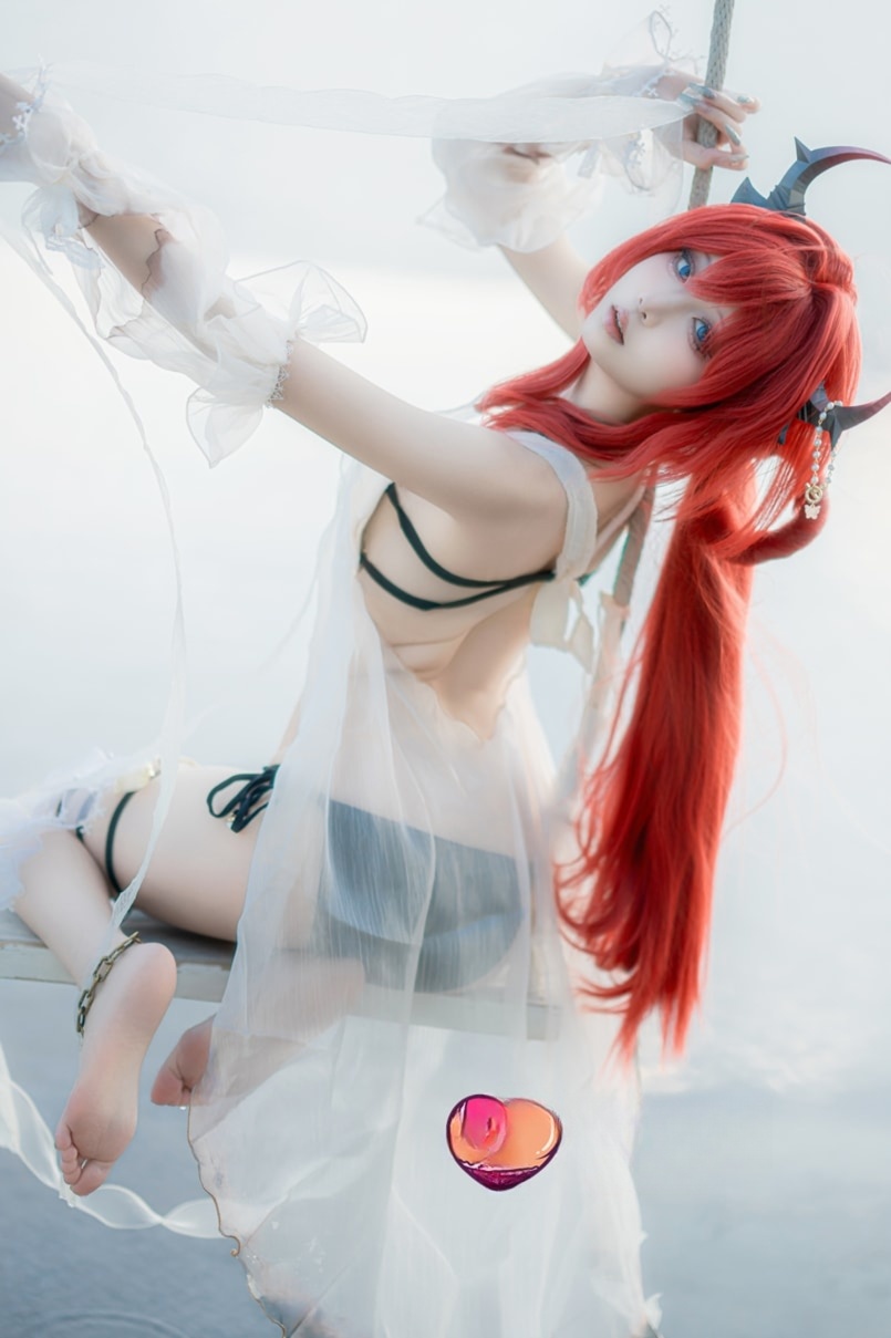 纸悦Etsu_ko 明日方舟 史尔特尔 泳装图片大全高清