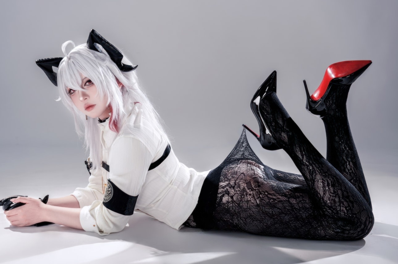 半半子 鸣潮 赞妮微博图片 半半子 鸣潮 赞妮微博图片