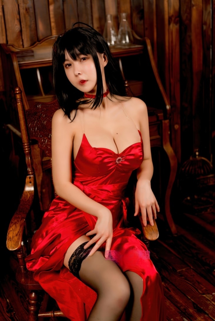 亚马逊鲶鱼 – 碧蓝航线 大凤毒苹果图片作品资源