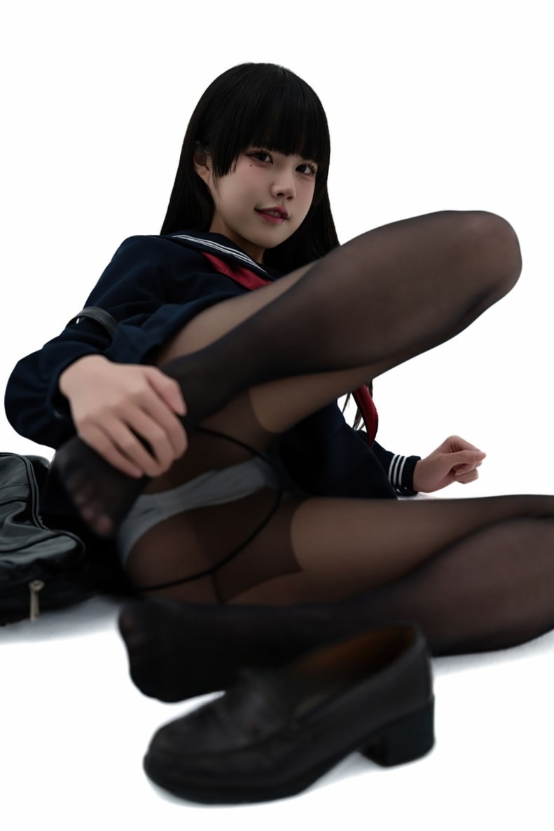 清水凪 後輩ちゃんの制服最新收集