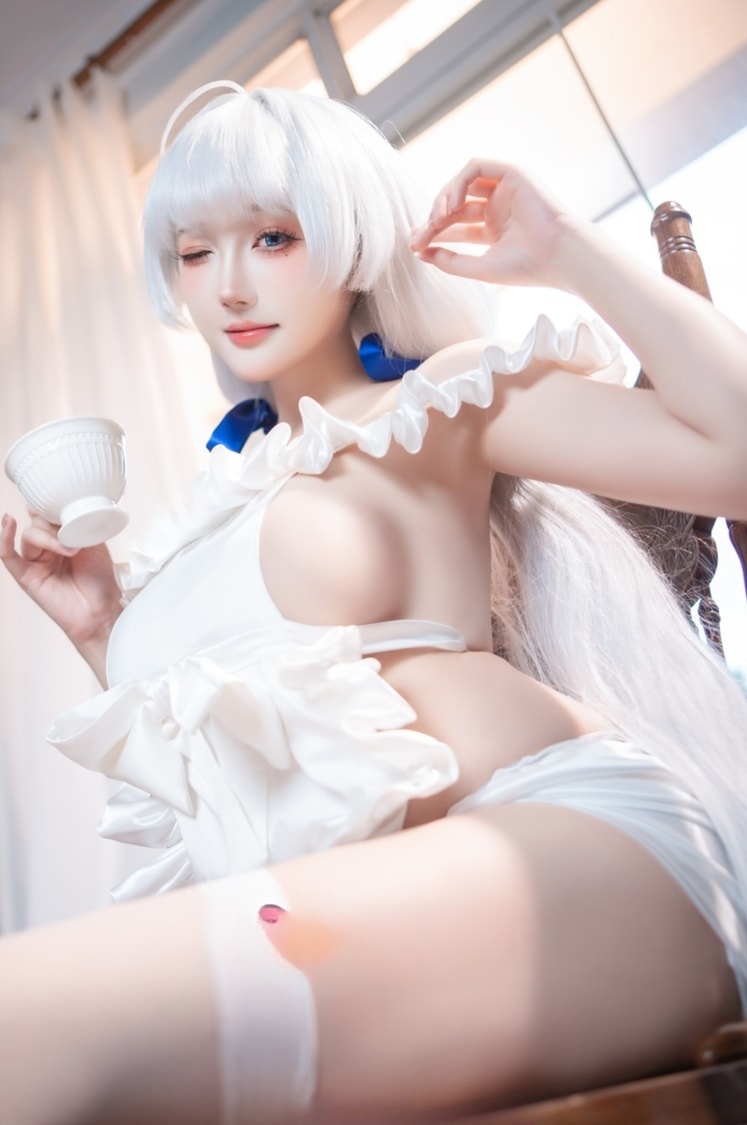 瓜希酱 碧蓝航线 光辉 辉光下的甜蜜美丽的女生cos图片 瓜希酱 碧蓝航线 光辉 辉光下的甜蜜美丽的女生cos图片