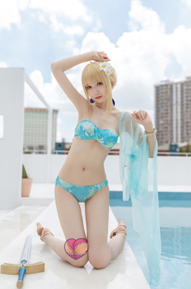 封疆疆v FGO Saber 泳装美丽的女生图片 封疆疆v FGO Saber 泳装美丽的女生图片